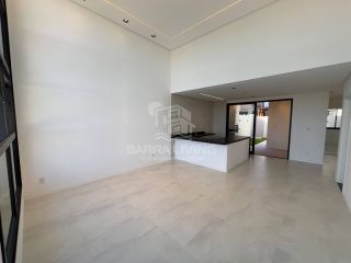 Casa no Condomínio Padang com 3 quartos 1 suítes