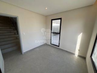 Casa Duplex no Condomínio Padang com 3 quartos 2 suítes Com Closet