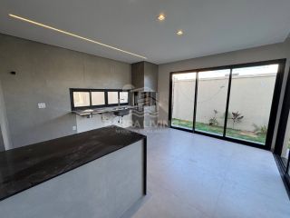 Casa Duplex no Condomínio Padang com 3 quartos 2 suítes Com Closet
