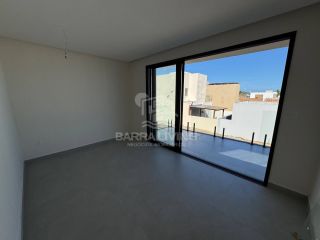 Casa Duplex no Condomínio Padang com 3 quartos 2 suítes Com Closet