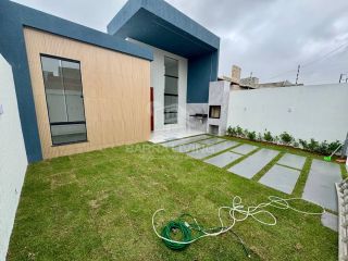 Casa com 3 quartos 1 suítes no Luar da Barra