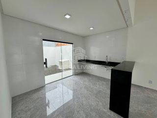 Casa com 3 quartos 1 suítes no Luar da Barra