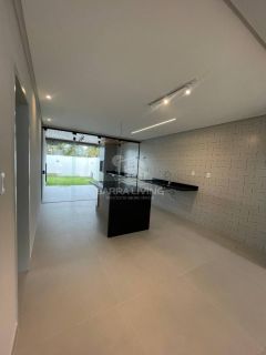 Casa no condomínio Villaredo Barra