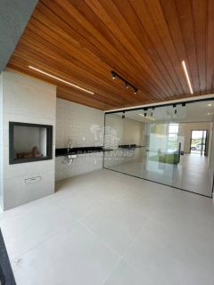 Casa no condomínio Villaredo Barra