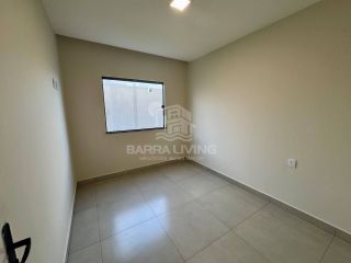 Casa de Esquina com 3 quartos 1 suítes no bairro Luar da Barra