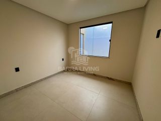 Casa com 3 quartos 1 suítes no Luar da Barra