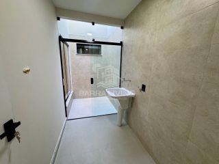 Casa com 3 quartos 1 suítes no Luar da Barra
