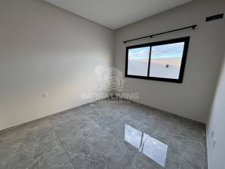 Casa no Condomínio Villaredo Barra