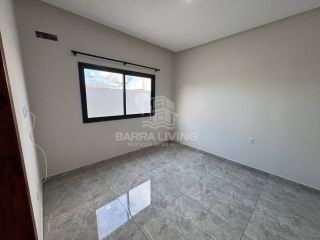 Casa no Condomínio Villaredo Barra