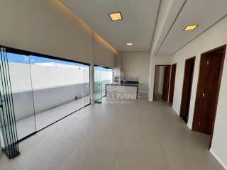 Casa no Condomínio Sunset com 3 quartos 1 suítes