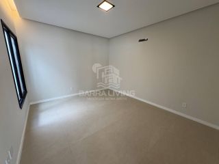 Casa no Condomínio Sunset com 3 quartos 1 suítes