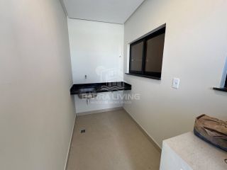Casa no Condomínio Sunset com 3 quartos 1 suítes