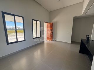 Casa no Condomínio Sunset com 3 quartos 1 suíte