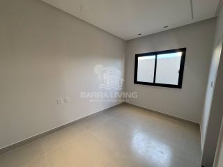 Casa com 3 quartos sendo 1 suíte no cond. Padang