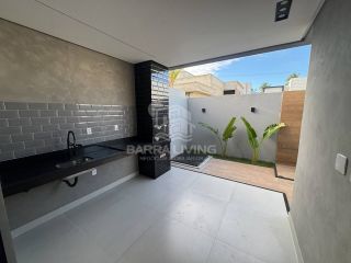 Casa com 3 quartos sendo 1 suíte no cond. Padang