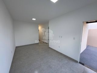 Casa com 3 quartos 1 suítes no Luar da Barra