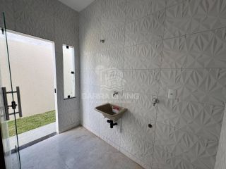 Casa com 3 quartos 1 suíte no Luar da Barra