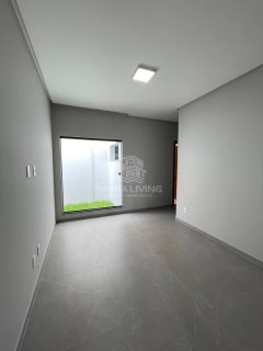 Casa com 3 quartos 1 suíte master no Luar da Barra