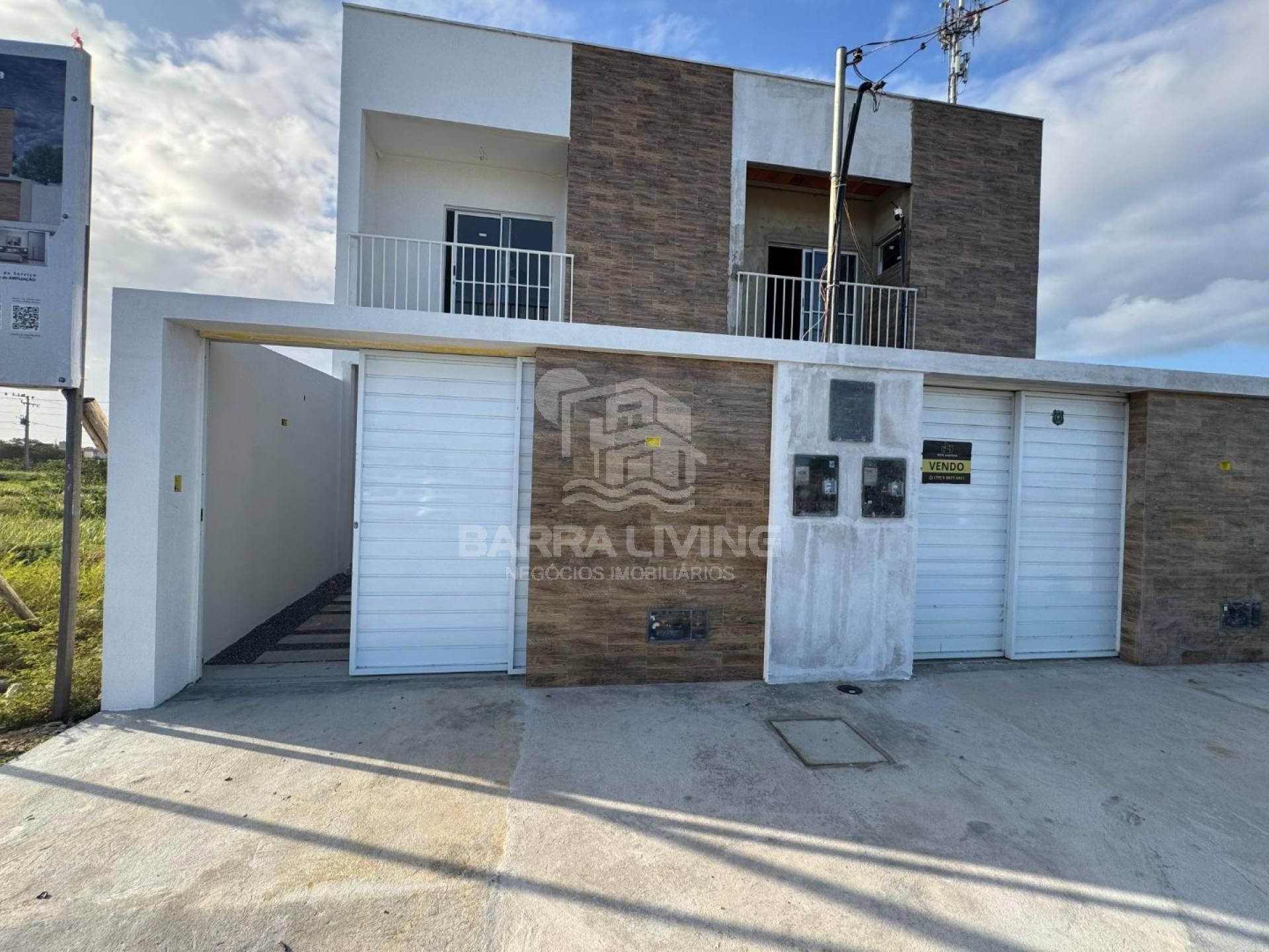 Casa com 3 quartos 1 suíte no Luar da Barra 2