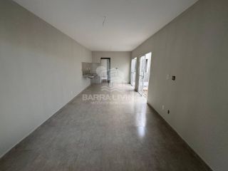 Casa com 3 quartos 1 suíte no Luar da Barra 2