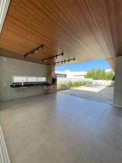 Casa com 3 quartos sendo 1 suíte no Ville Al Maré