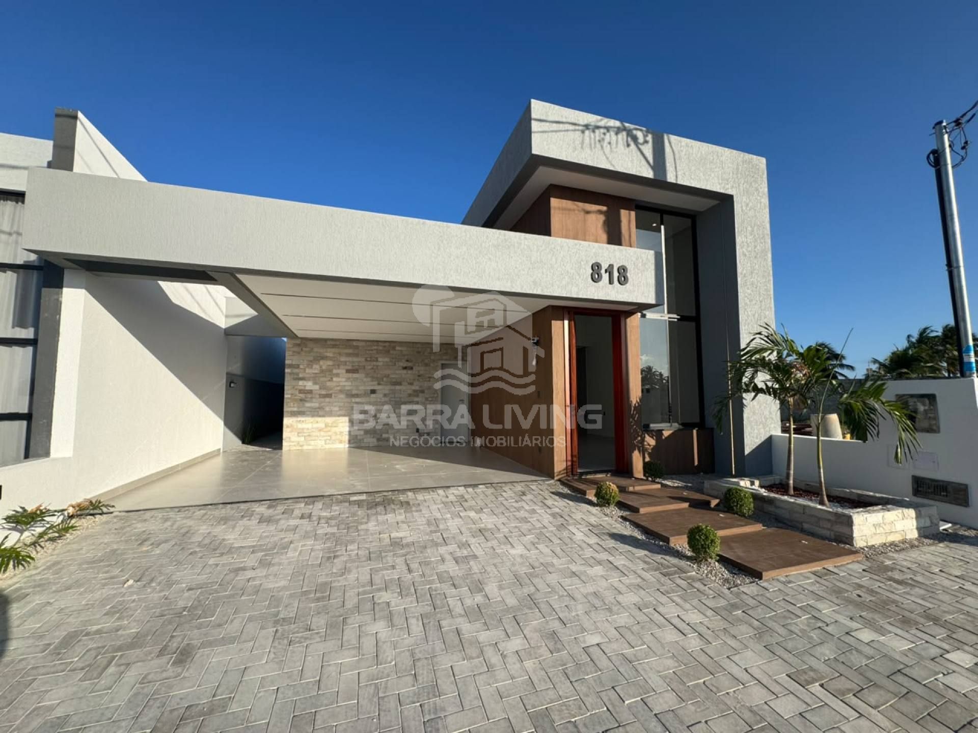 Casa com 3 suítes no Villaredo Barra