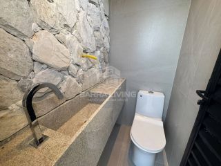 Casa com 3 suítes no Villaredo Barra