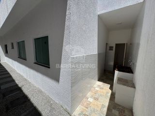 Casa com 3 quartos sendo 1 suíte no Luar da Barra