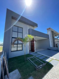 Casa com 3 quartos sendo 1 suíte no Condomínio Sunset