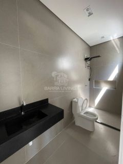 Casa com 3 quartos sendo 1 suíte no Condomínio Sunset
