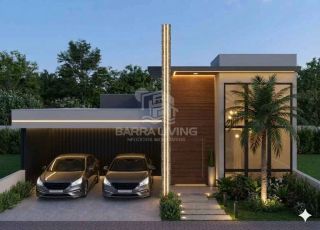 Casa com 3 quartos sendo um suíte e piscina