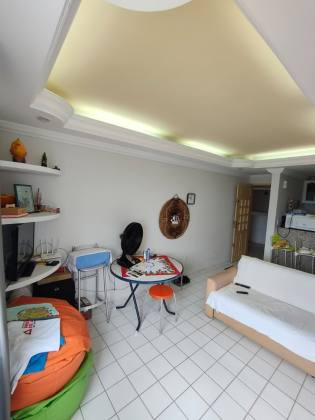 Apartamento no centro de S.José da Coroa Grande, mobiliado e super bem localizado.