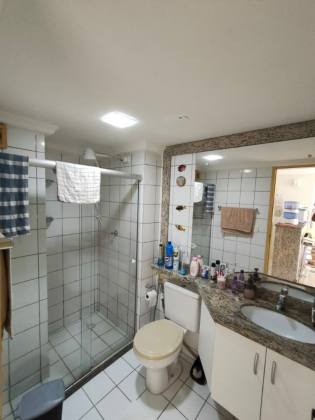 Apartamento no centro de S.José da Coroa Grande, mobiliado e super bem localizado.