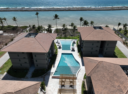 Não deixe de faturar alto nesse verão! Apartamento PRONTO à beira-mar de Muro Alto, Porto de Galinhas