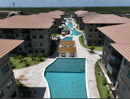 Não deixe de faturar alto nesse verão! Apartamento PRONTO à beira-mar de Muro Alto, Porto de Galinhas