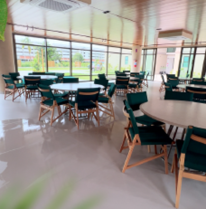 Não deixe de faturar alto nesse verão! Apartamento PRONTO à beira-mar de Muro Alto, Porto de Galinhas