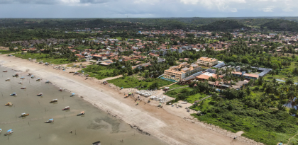 Seja um investidor na Rota dos Milagres, em apartamento com alta rentabilidade à beira-mar.