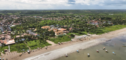 Seja um investidor na Rota dos Milagres, em apartamento com alta rentabilidade à beira-mar.