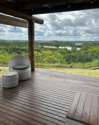 Invista ou construa no Alphaville Pernambuco 1, em um terreno diferenciado e lindo!