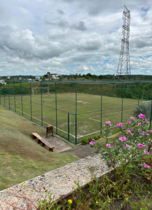 Invista ou construa no Alphaville Pernambuco 1, em um terreno diferenciado e lindo!