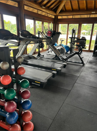 Invista ou construa no Alphaville Pernambuco 1, em um terreno diferenciado e lindo!