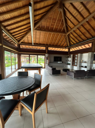 Invista ou construa no Alphaville Pernambuco 1, em um terreno diferenciado e lindo!