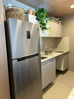 Vendo fantástico apartamento pronto, novo e 100% mobiliado à beira-mar de Muro Alto