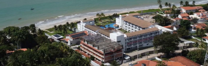 Excelente oportunidade em apartamento studio PRONTO, a 50 metros do mar, para uso ou investimento, no melhor trecho de praia de Tamandaré, Campas