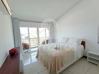 Vendo apartamento de alto padrão à beira mar de Carneiros, para uso ou investimento com rentabilidade excelente.