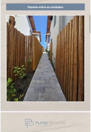 Vendo lindíssimo apartamento pronto com 98m2, à beira-mar de Muro Alto em condomínio de alto padrão.