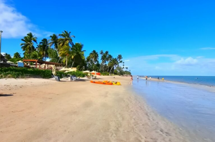 Apartamentos à beira-mar para clientes INVESTIDORES, à beira mar de Peroba.