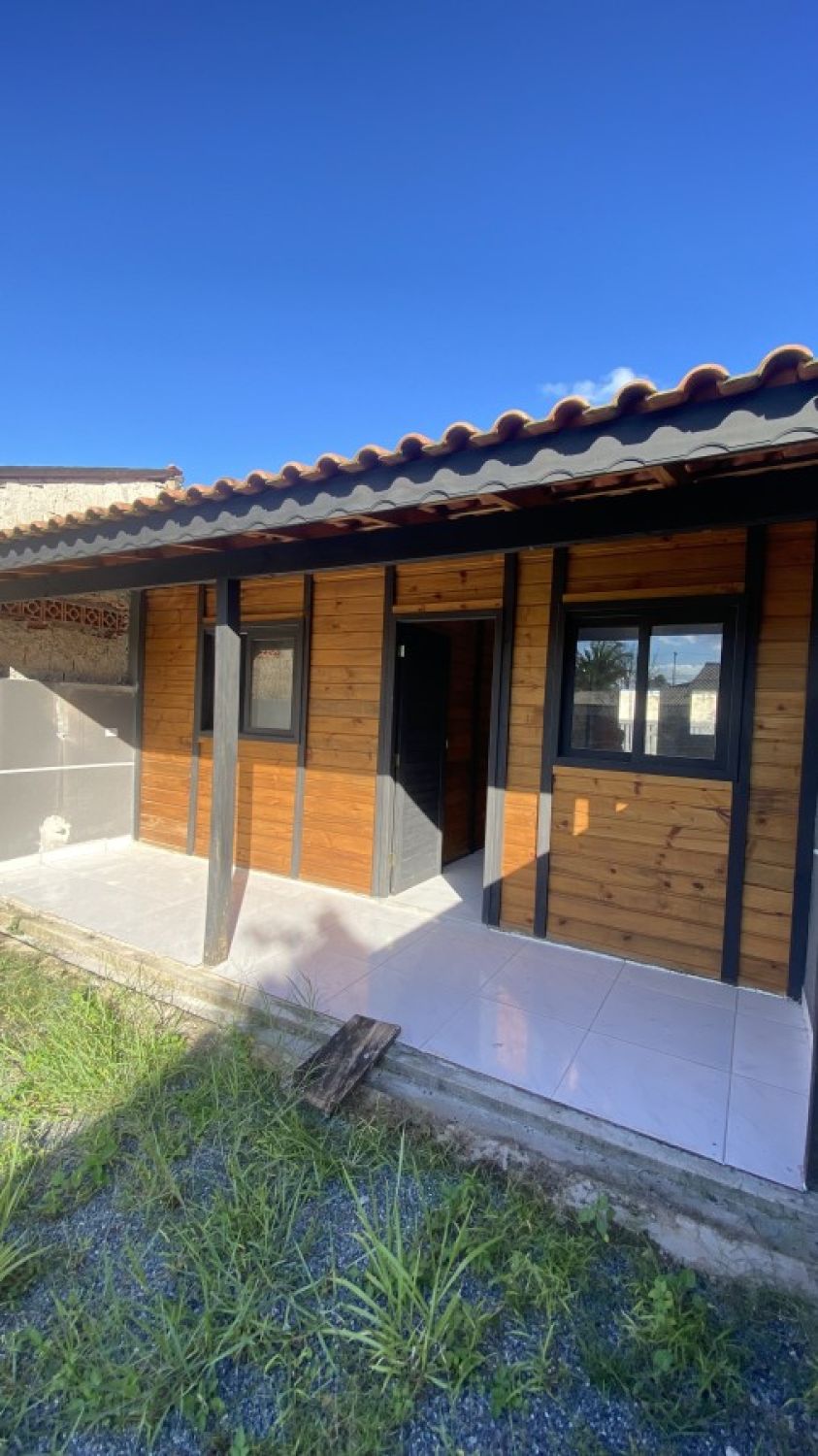 Casa no bairro Piçarras