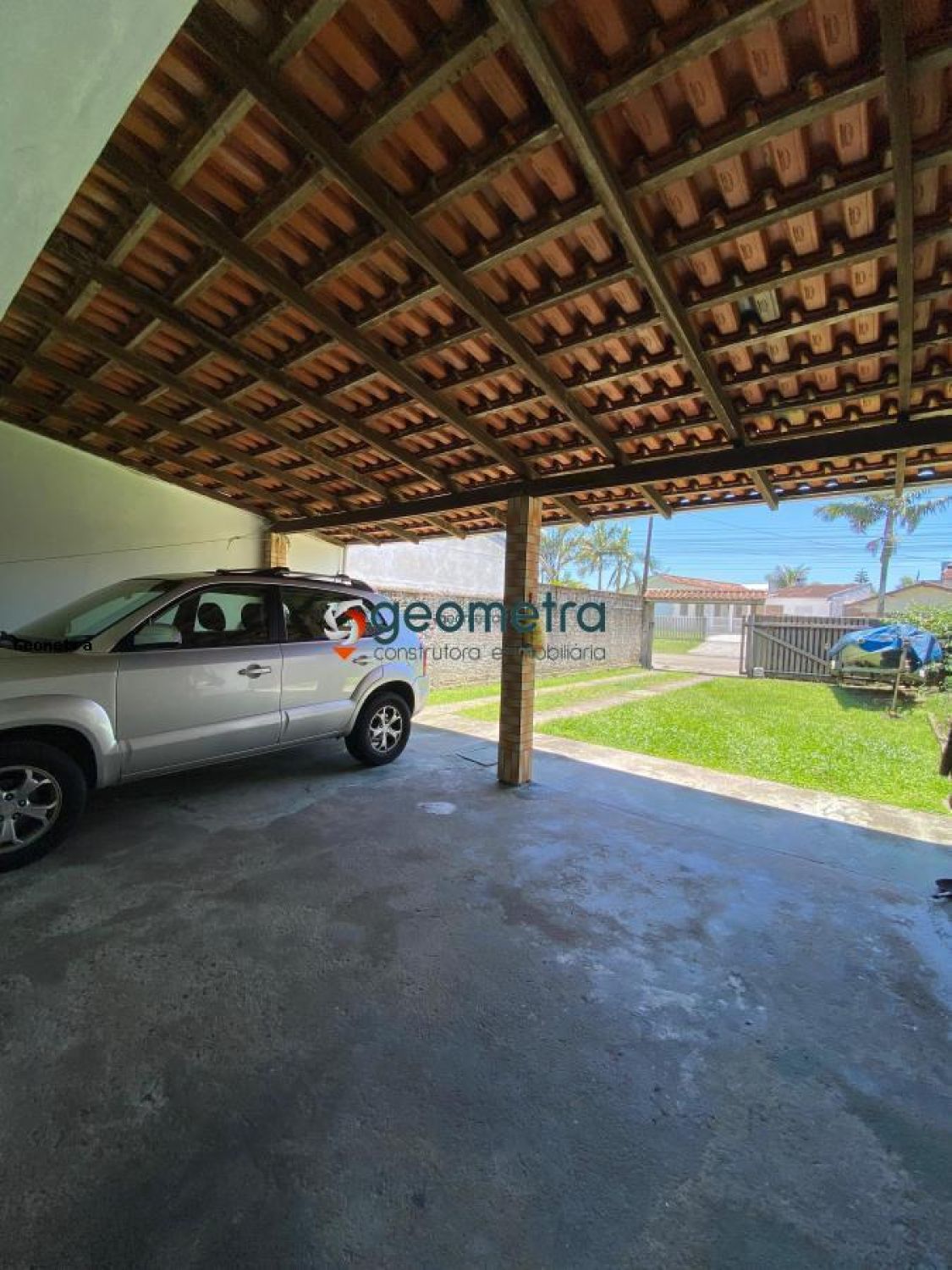 Sobrado no bairro Piçarras