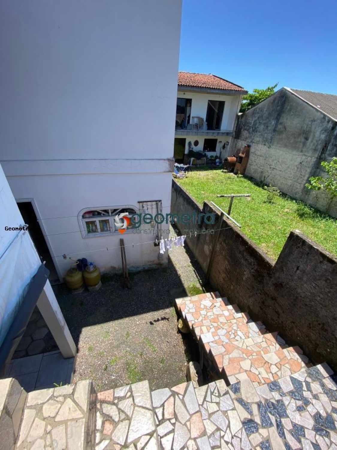 Sobrado no bairro Piçarras